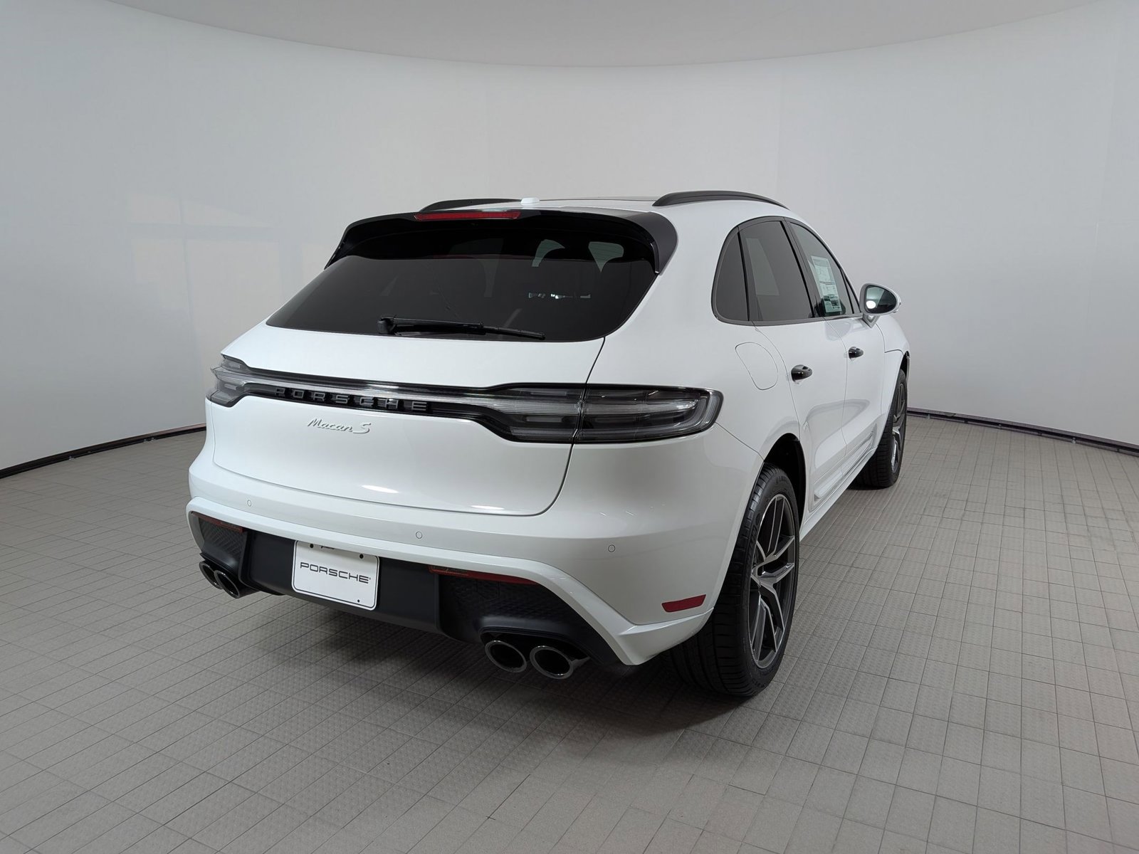 New 2026 Porsche Macan S AWD/4WD image 9