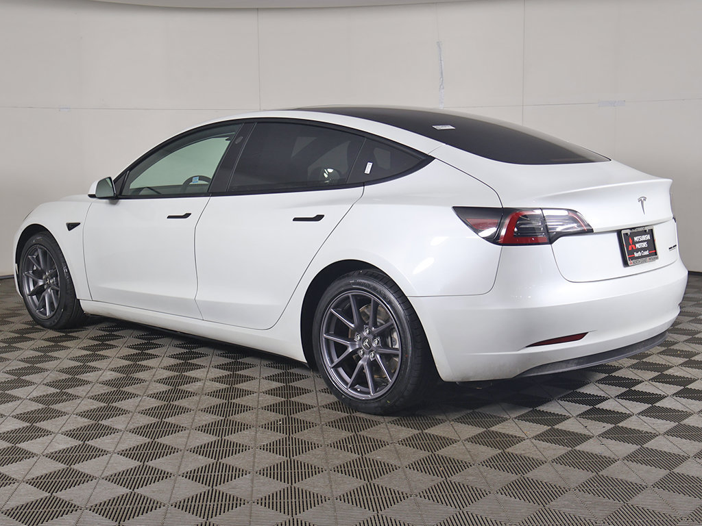 Used 2023 Tesla Model 3 Standard Range RWD image 13