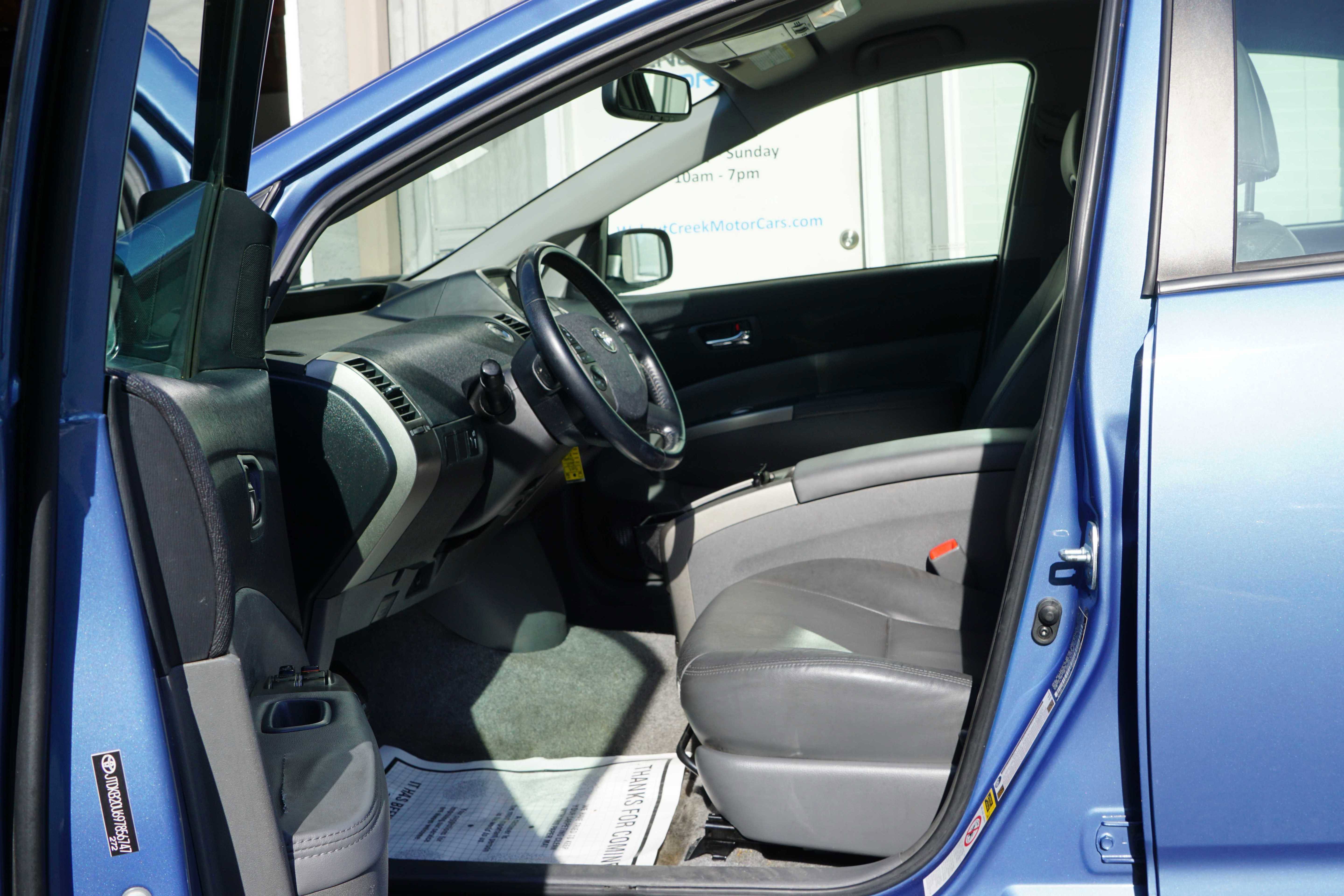 Used 2009 Toyota Prius Touring FWD image 35