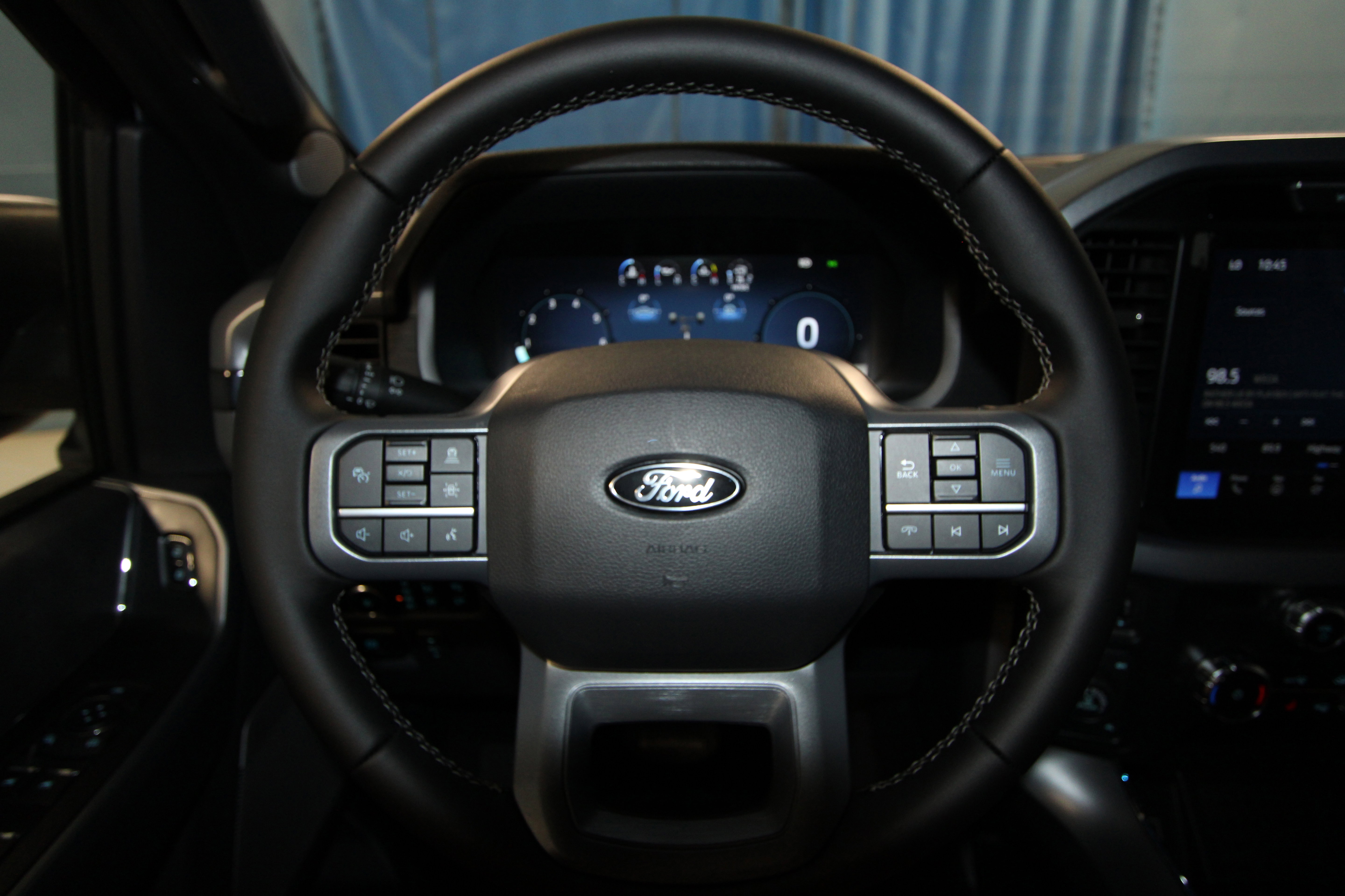 New 2025 Ford F150 XLT w/ Equipment Group 303A High image 9