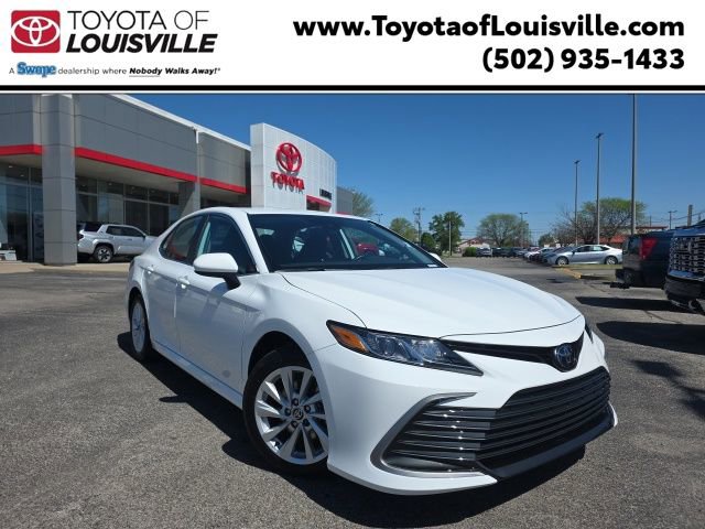 Certified 2024 Toyota Camry LE image 1
