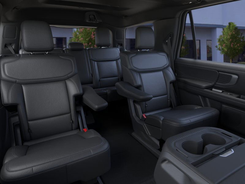 New 2025 Ford Expedition Platinum image 11