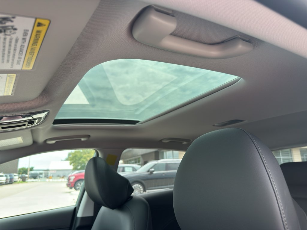 New 2026 Hyundai Kona Limited FWD image 28