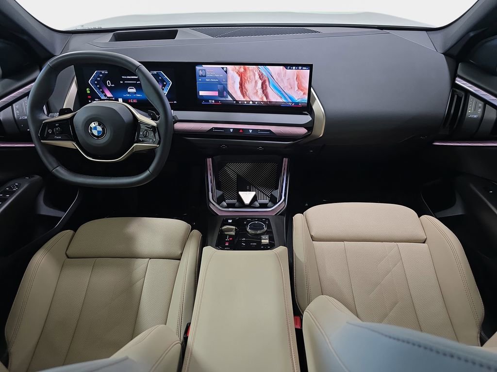 Used 2025 BMW X3 xDrive30i w/ Premium Package image 12