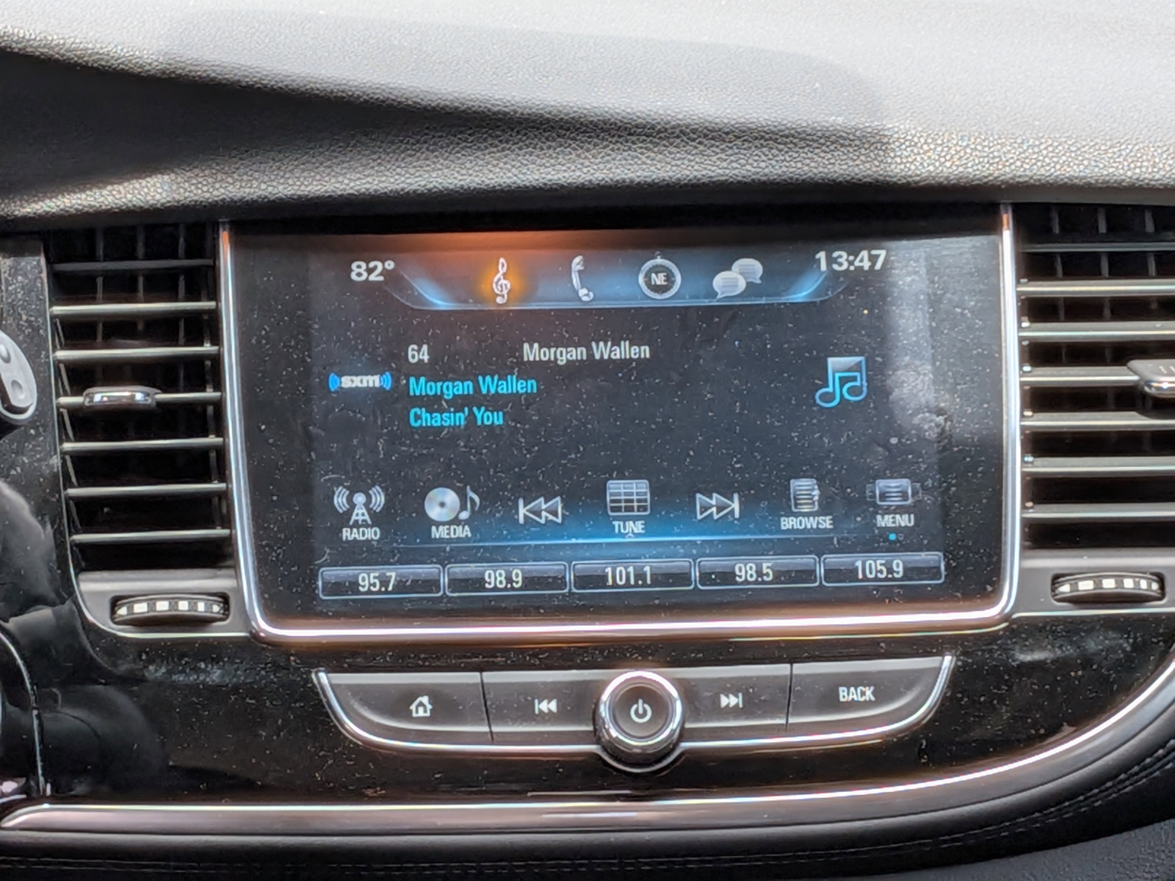 Used 2018 Buick Encore Preferred FWD image 18