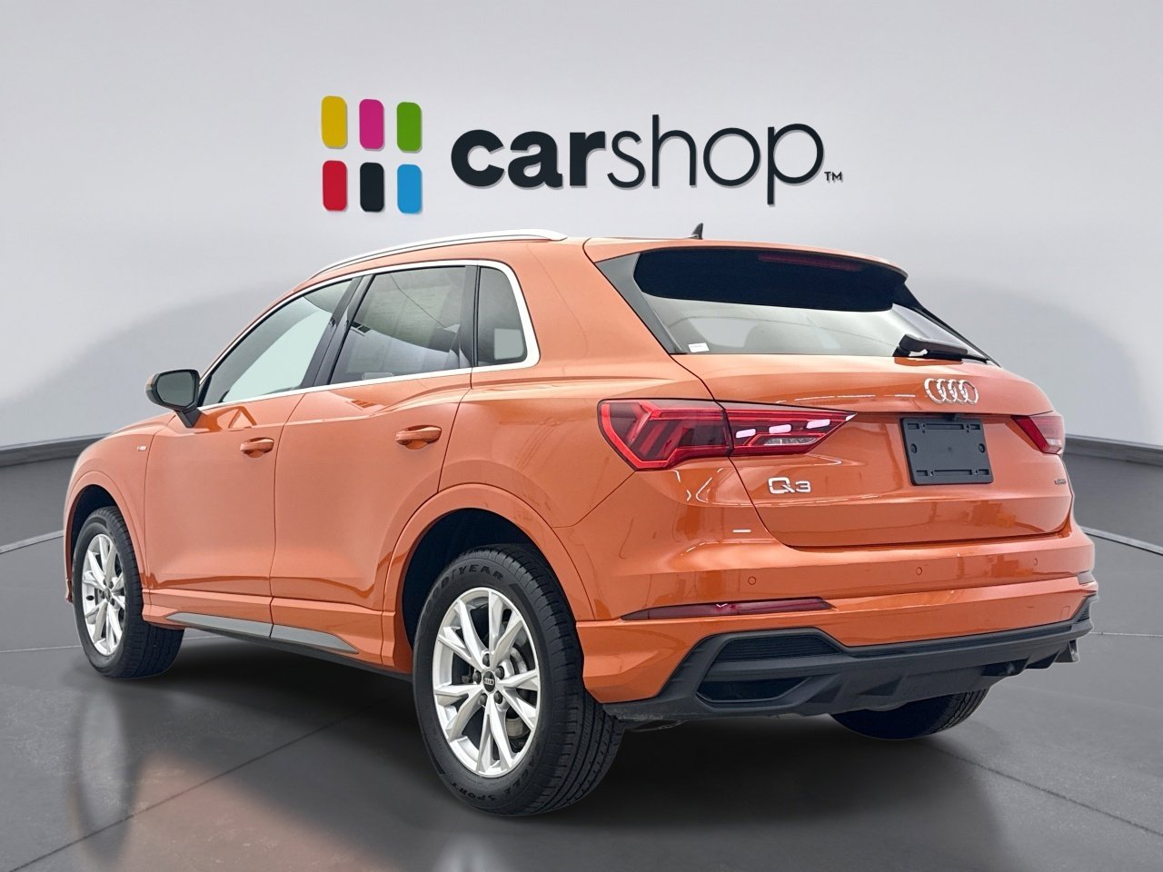 Used 2024 Audi Q3 2.0T Premium image 3