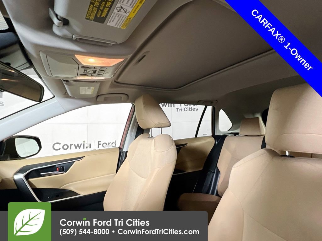 Used 2020 Toyota RAV4 XLE image 26