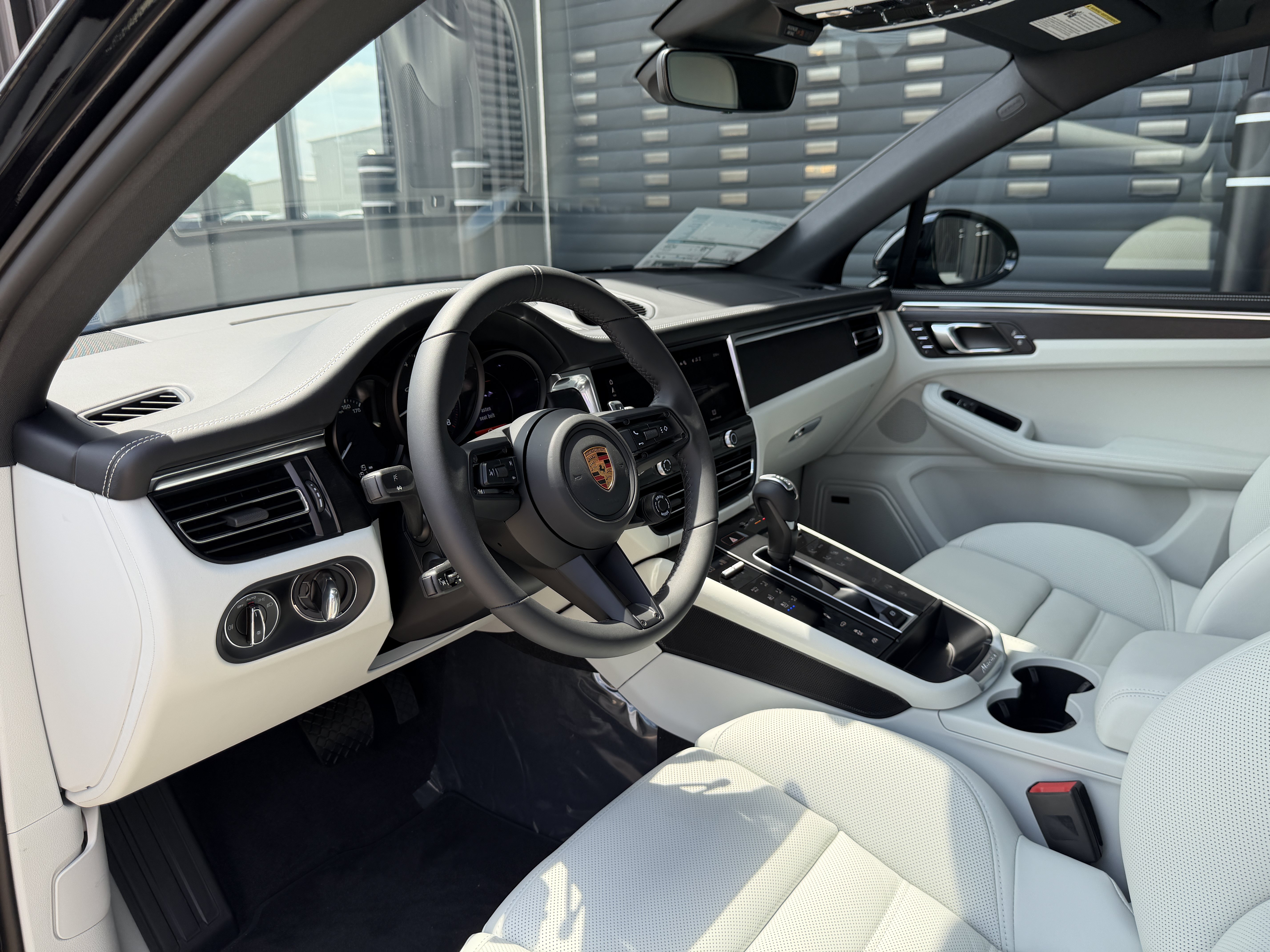 New 2026 Porsche Macan GTS AWD/4WD image 16