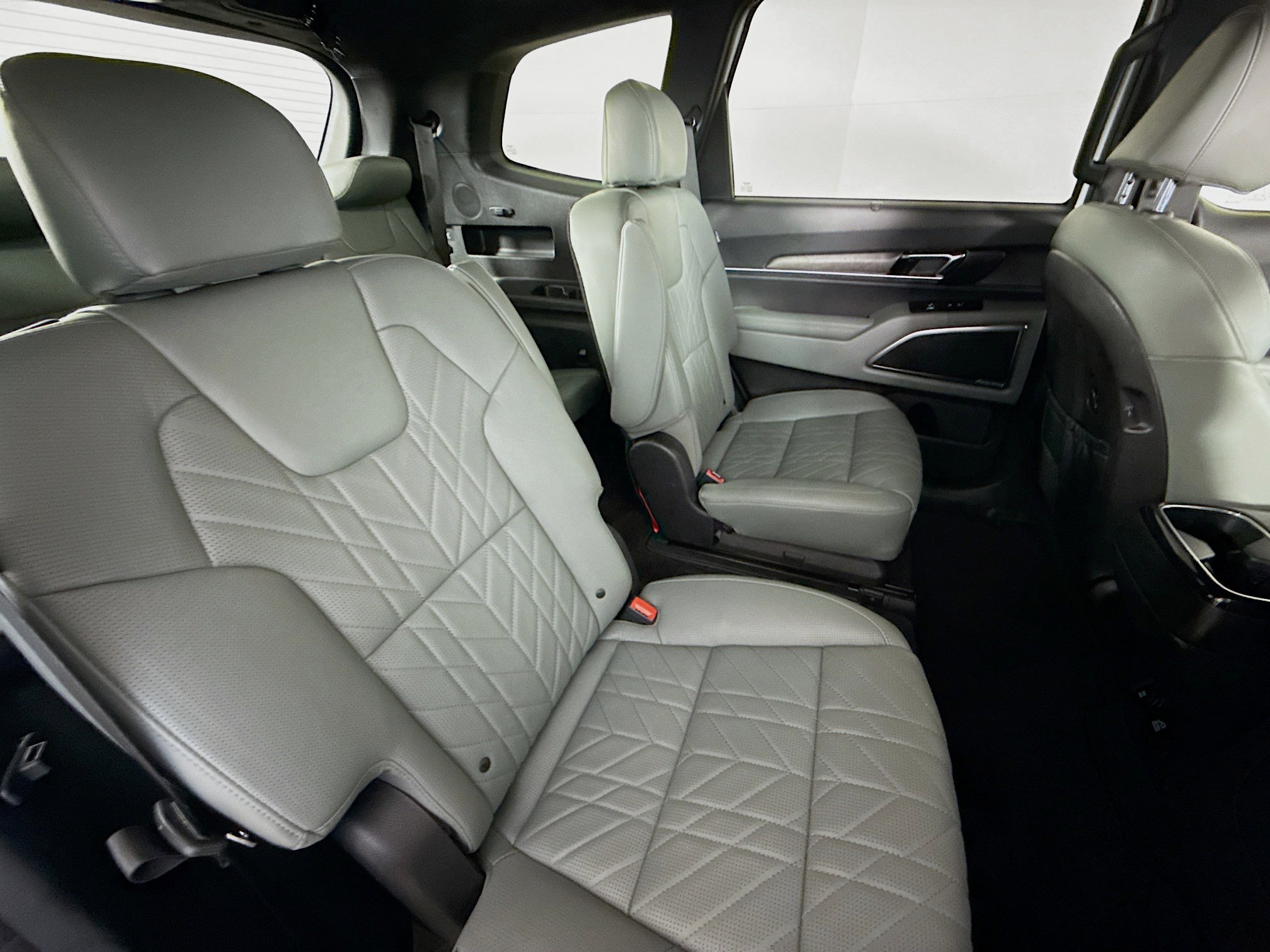 Used 2023 Kia Telluride SX Prestige X-Line image 37
