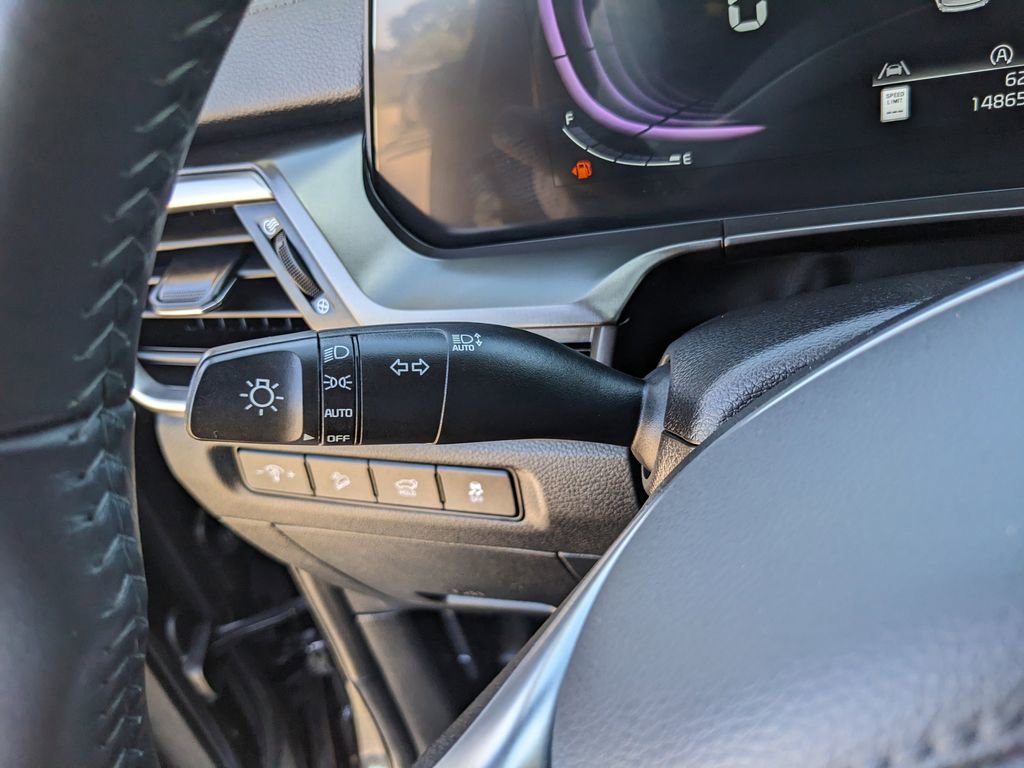 Used 2025 Kia Telluride S image 31