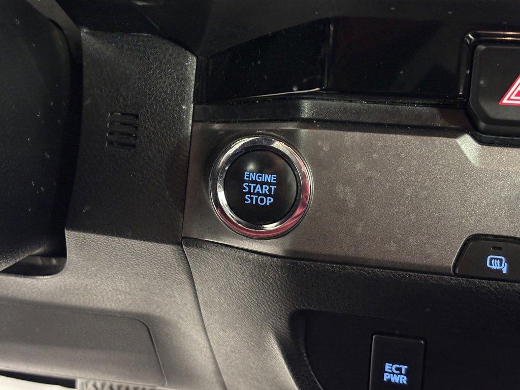 Used 2017 Toyota Tacoma TRD Off-Road w/ Tow Package image 26