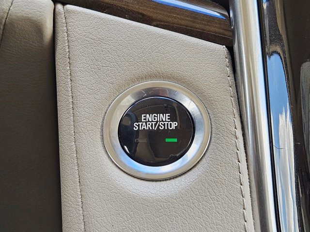 Used 2019 Cadillac Escalade ESV Luxury AWD/4WD image 12