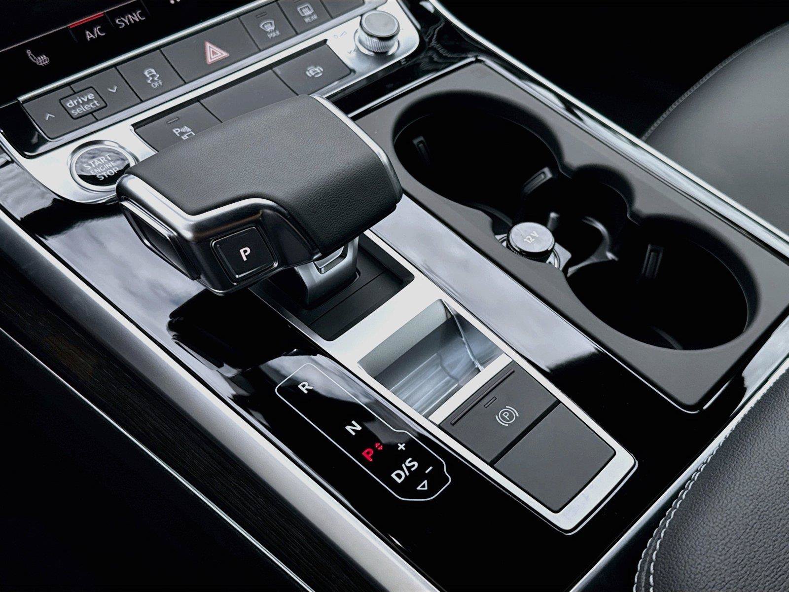 New 2026 Audi Q7 2.0T Premium AWD/4WD image 17