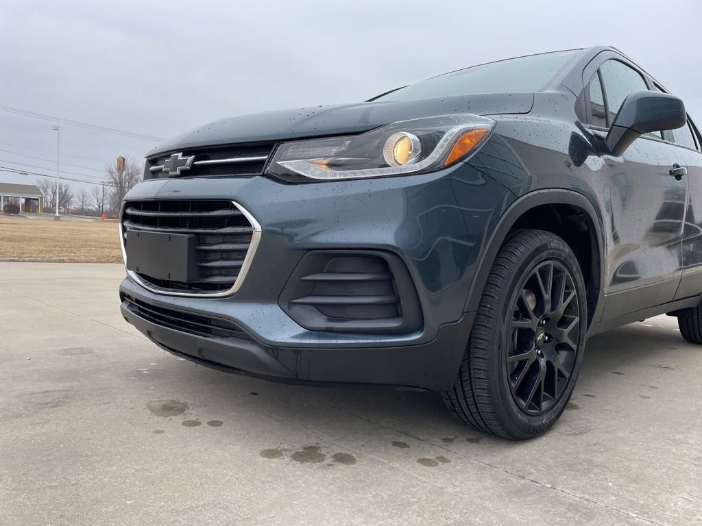 Used 2022 Chevrolet Trax LT w/ Premium Seat Package image 14