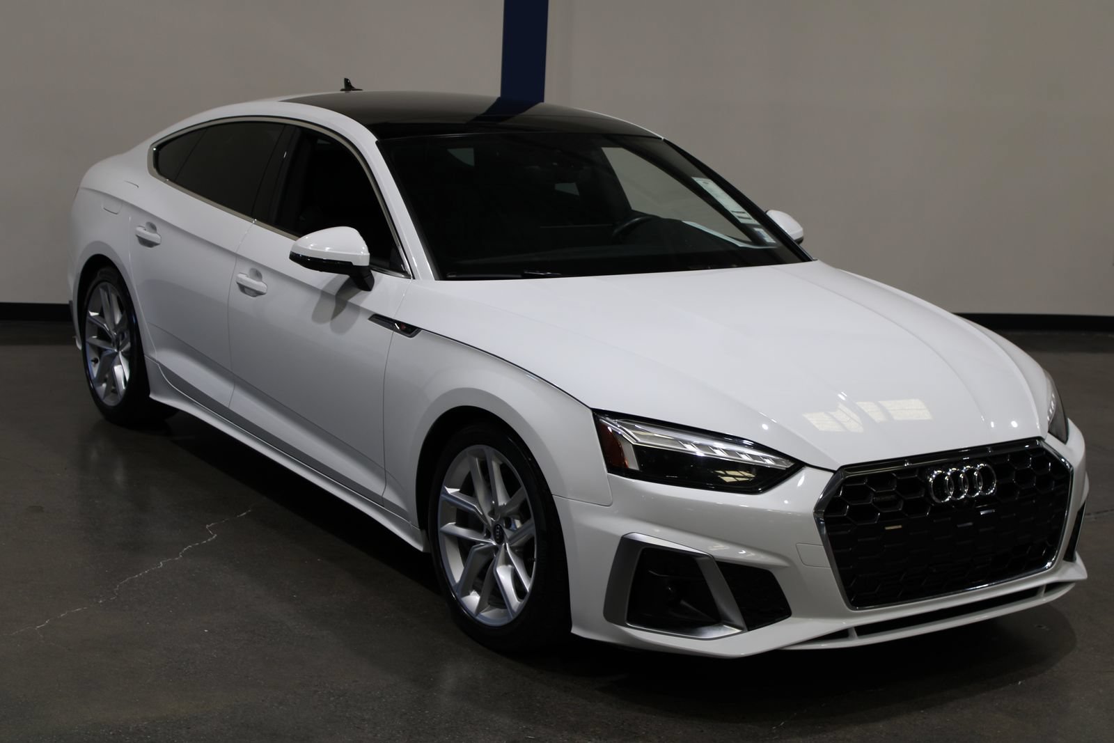 Used 2023 Audi A5 2.0T Premium Plus w/ Premium Plus AWD/4WD image 5