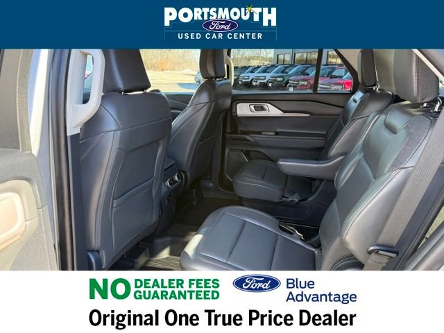 Certified 2025 Ford Explorer Active w/ Active Comfort Package image 5