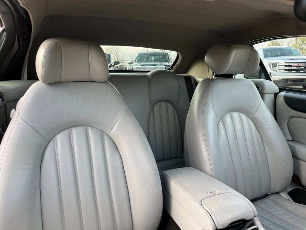 Used 2004 Jaguar XK8 Convertible RWD image 32