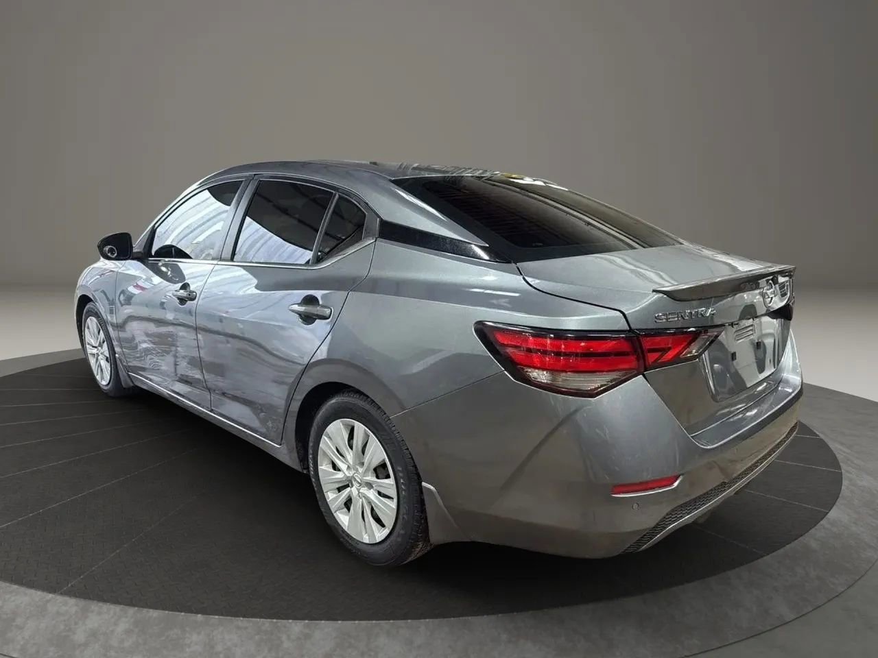 Used 2021 Nissan Sentra S image 7
