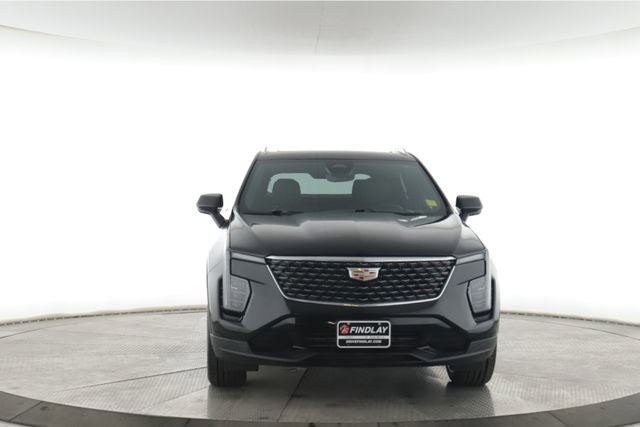 Used 2024 Cadillac XT4 Premium Luxury w/ Technology Package image 12