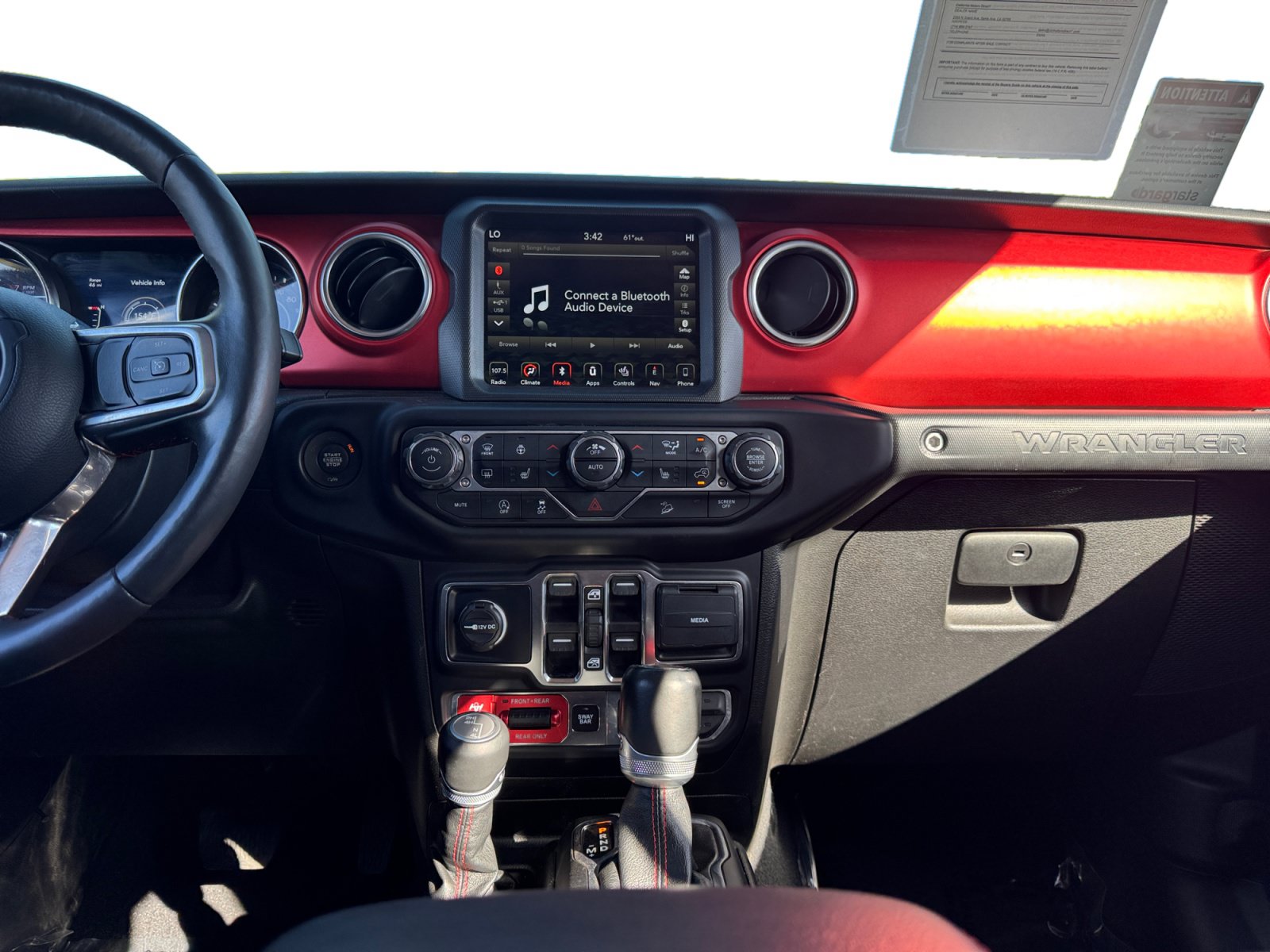 Used 2019 Jeep Wrangler Unlimited Rubicon AWD/4WD image 11