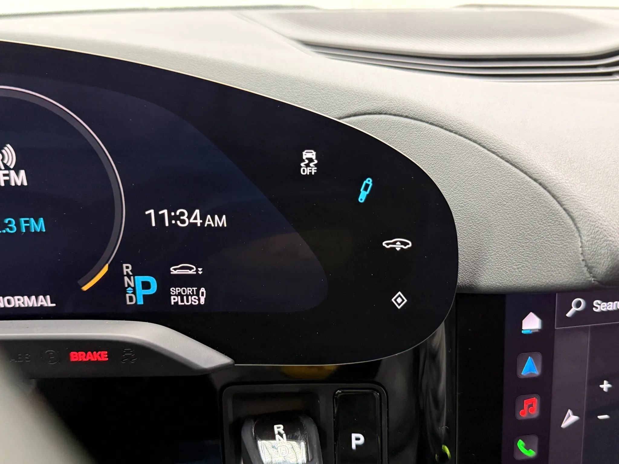 Used 2020 Porsche Taycan 4S image 35