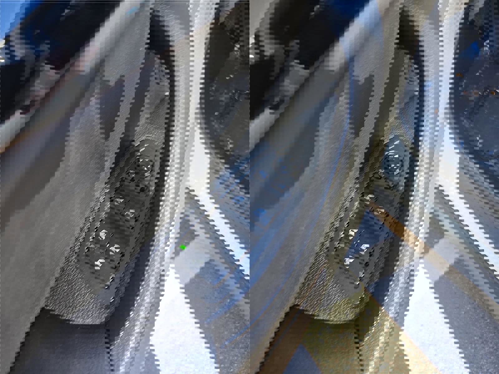 Used 2022 BMW X2 sDrive28i w/ Convenience Package image 21