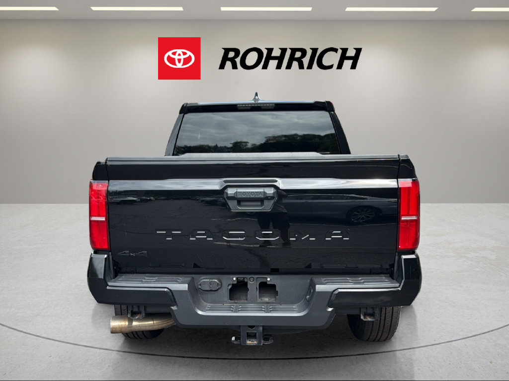 Used 2024 Toyota Tacoma TRD Off-Road AWD/4WD image 7