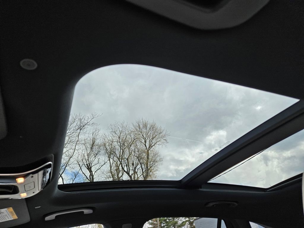 New 2026 Mercedes-Benz GLC 300 4MATIC image 18