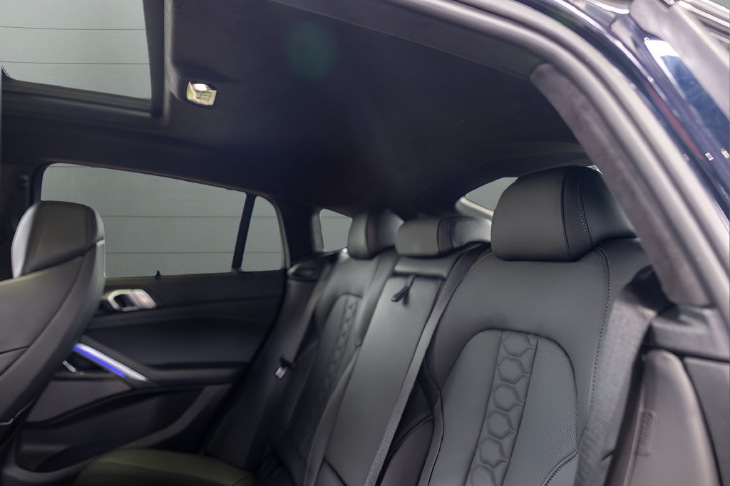 Used 2022 BMW X6 M w/ Executive Package AWD/4WD image 52