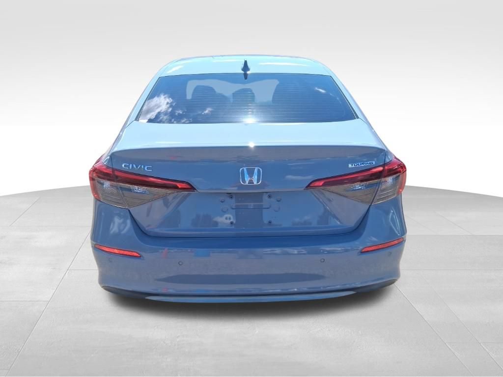 Used 2022 Honda Civic Touring image 4