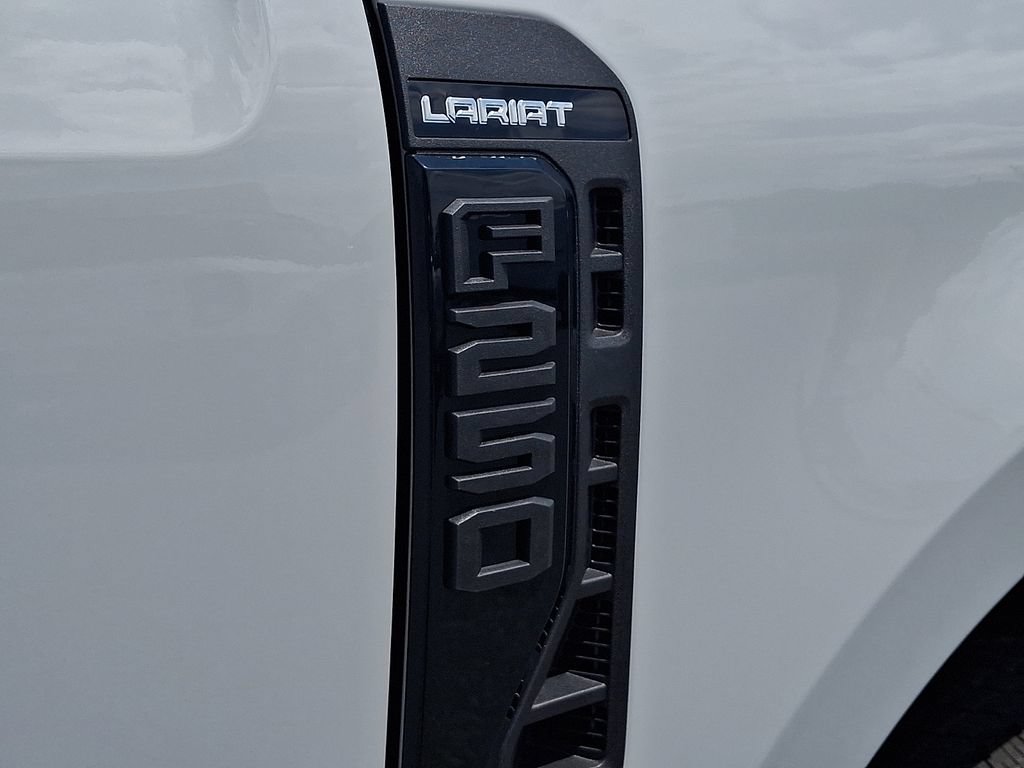 New 2026 Ford F250 Lariat w/ Black Appearance Package AWD/4WD image 20