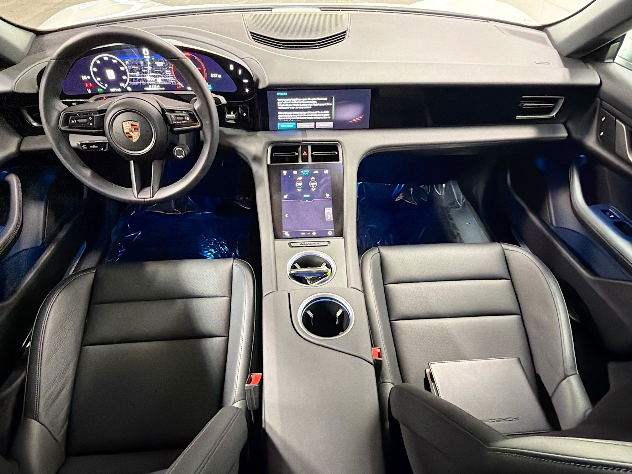 Certified 2025 Porsche Taycan image 16