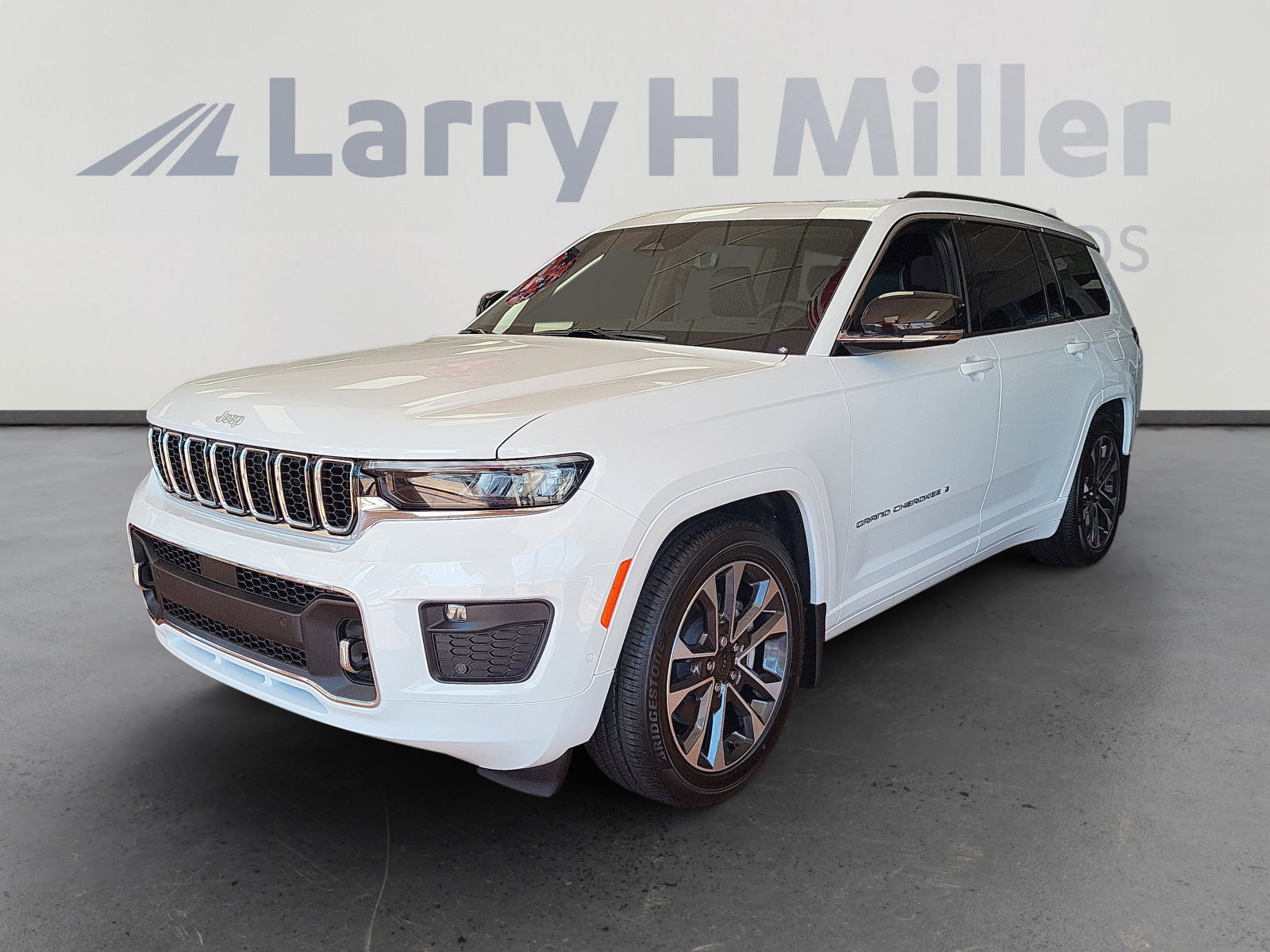 New 2025 Jeep Grand Cherokee L Overland w/ Luxury Tech Group IV video 1