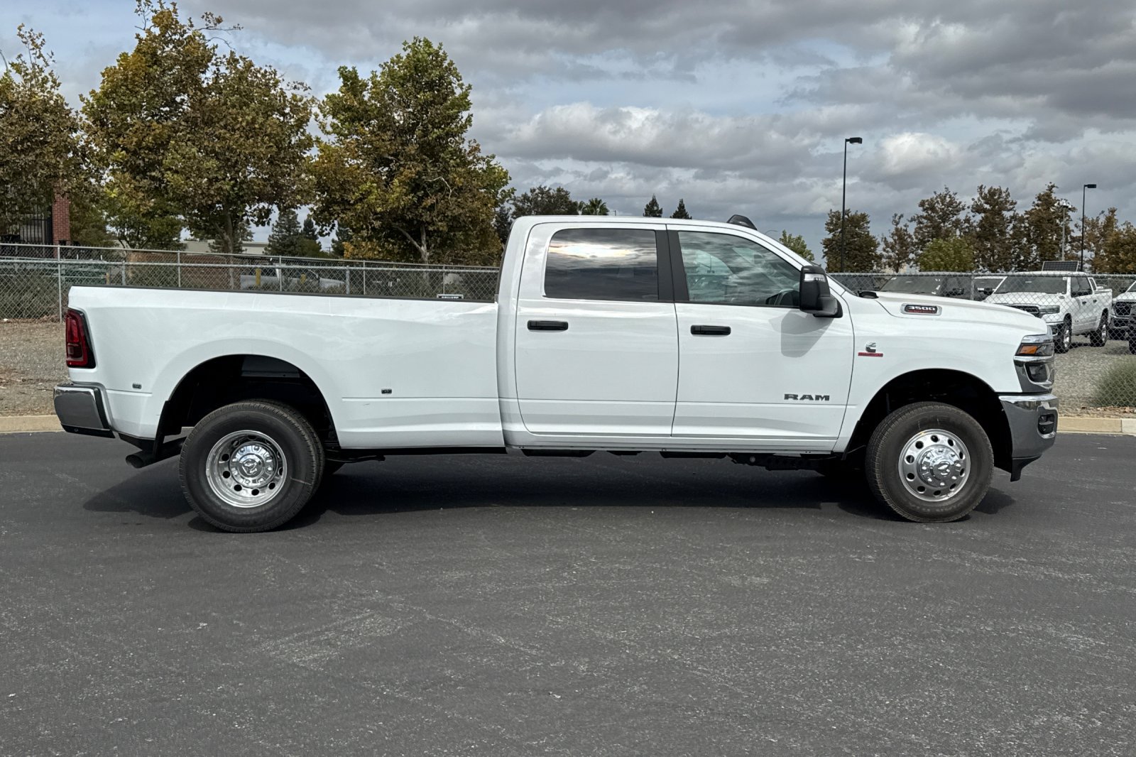 New 2027 RAM 3500 Big Horn AWD/4WD image 2