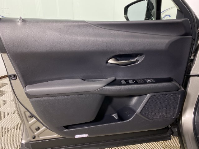 Used 2019 Lexus UX 250h F Sport w/ F Sport Premium Package AWD/4WD image 20