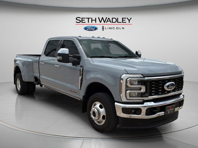 Used 2025 Ford F350 King Ranch AWD/4WD image 1