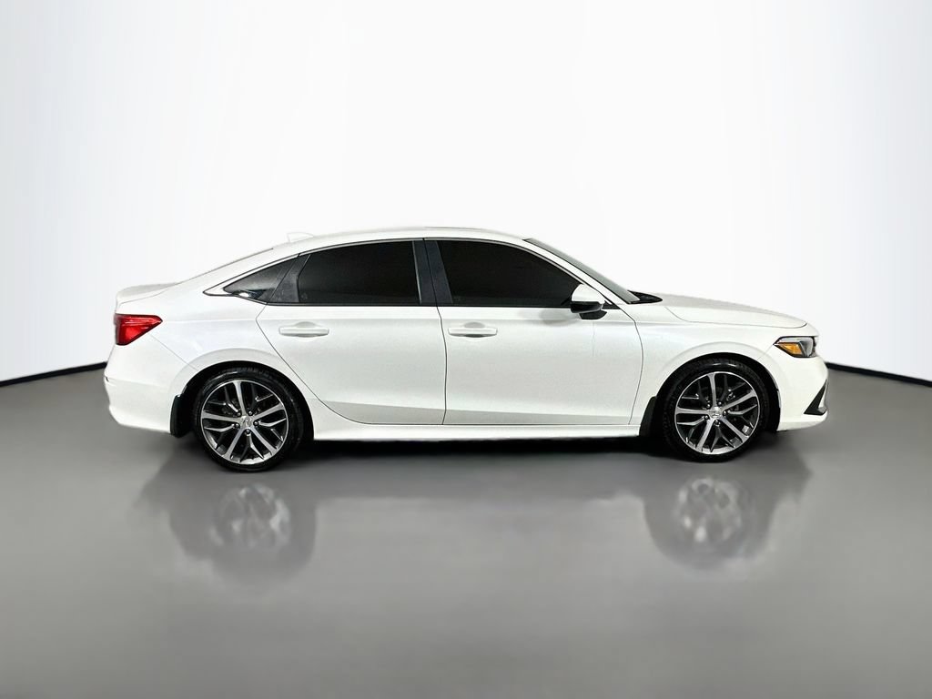 Used 2022 Honda Civic Touring image 7