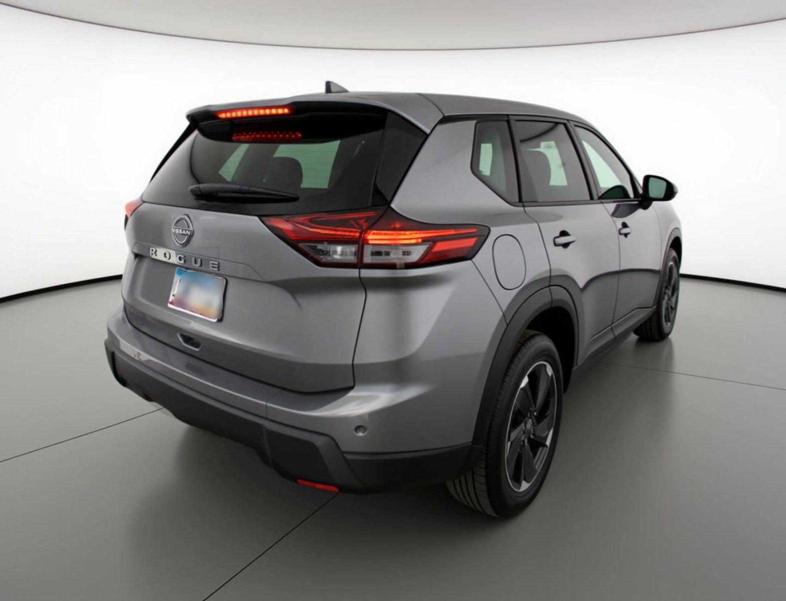 Used 2025 Nissan Rogue SV image 9