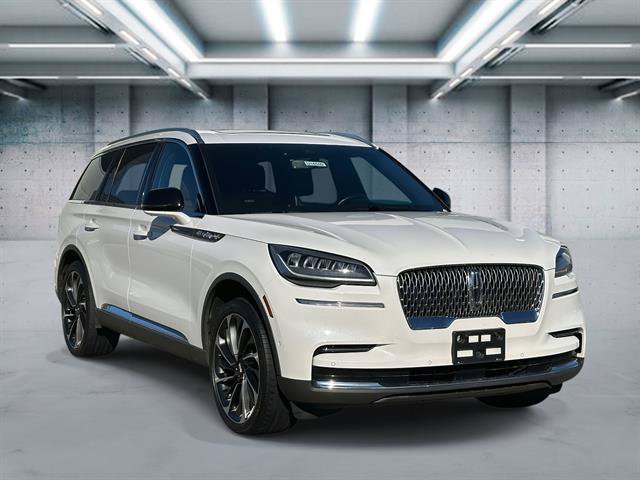 Used 2023 Lincoln Aviator Reserve w/ Equipment Group 201A AWD/4WD image 23