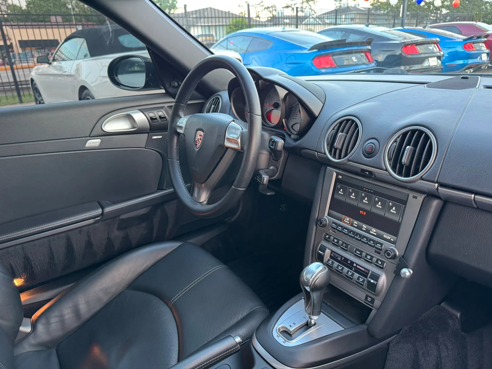Used 2007 Porsche Cayman S RWD image 26