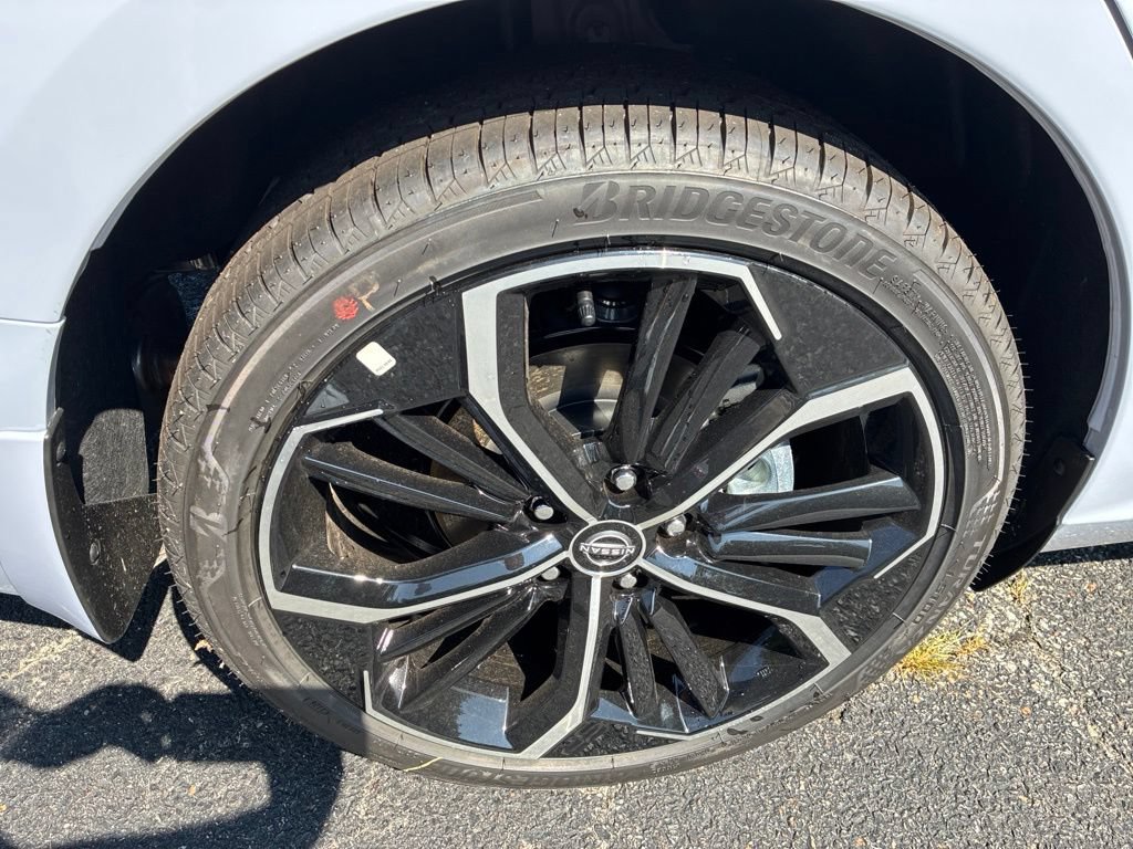 New 2026 Nissan Altima 2.5 SR AWD/4WD image 10