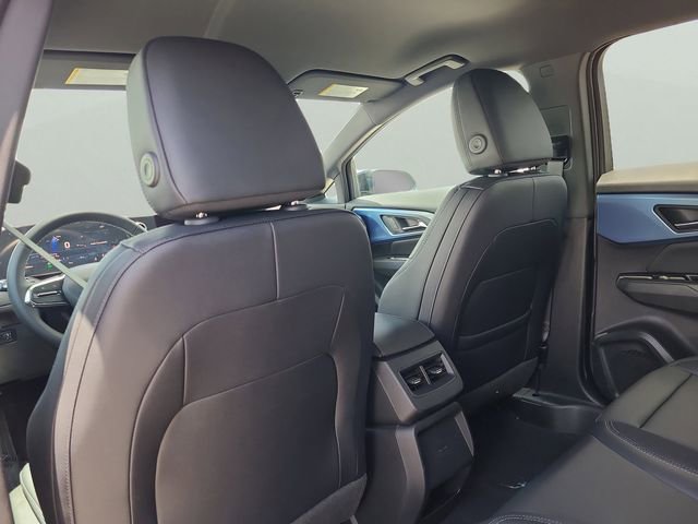 New 2026 Chevrolet Equinox EV LT w/ LPO, Blackout Package image 9