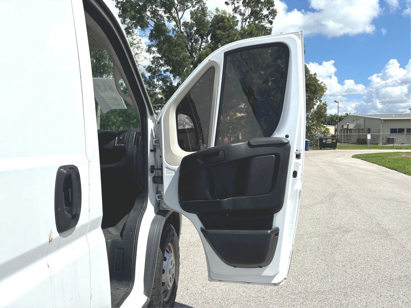 Used 2018 RAM ProMaster 2500 FWD image 18