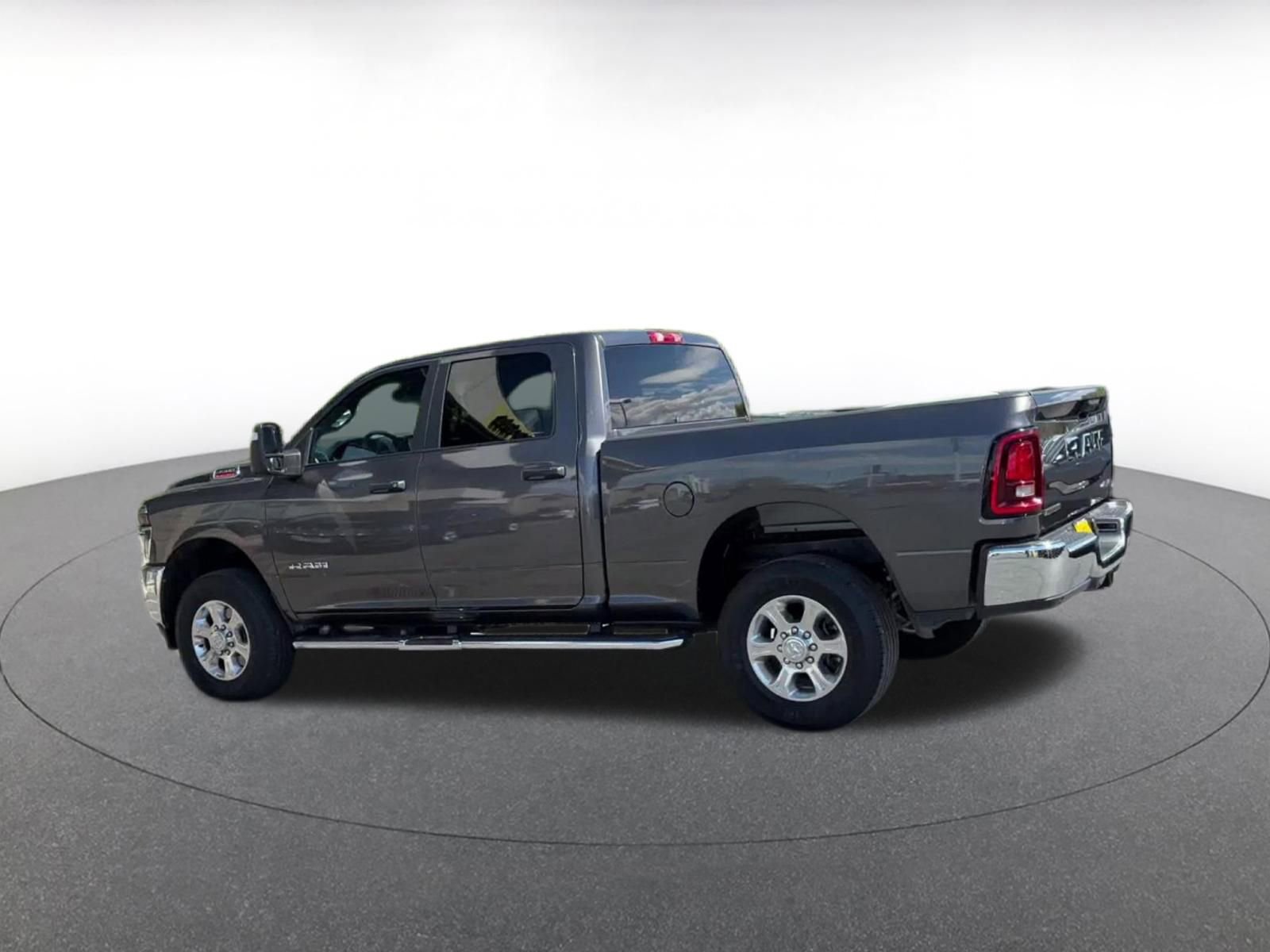 Used 2025 RAM 2500 Big Horn image 10