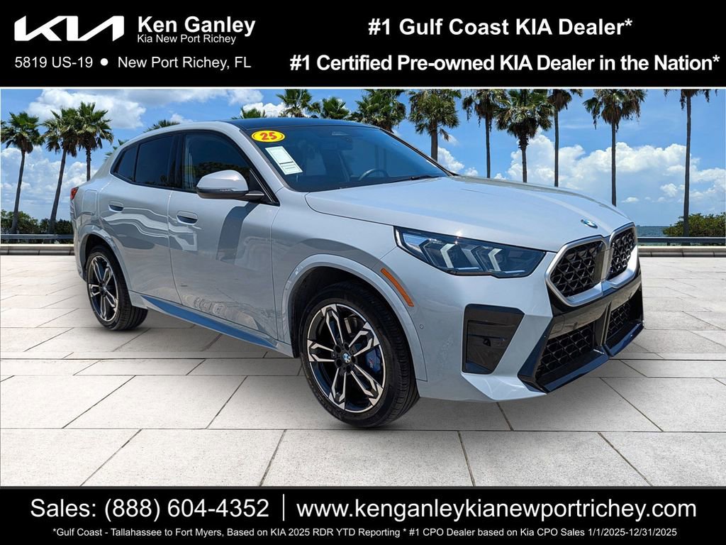 Used 2025 BMW X2 xDrive28i w/ M Sport Package AWD/4WD image 1