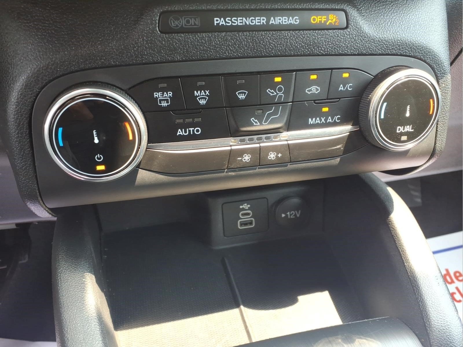 Used 2026 Ford Escape ST-Line AWD/4WD image 12