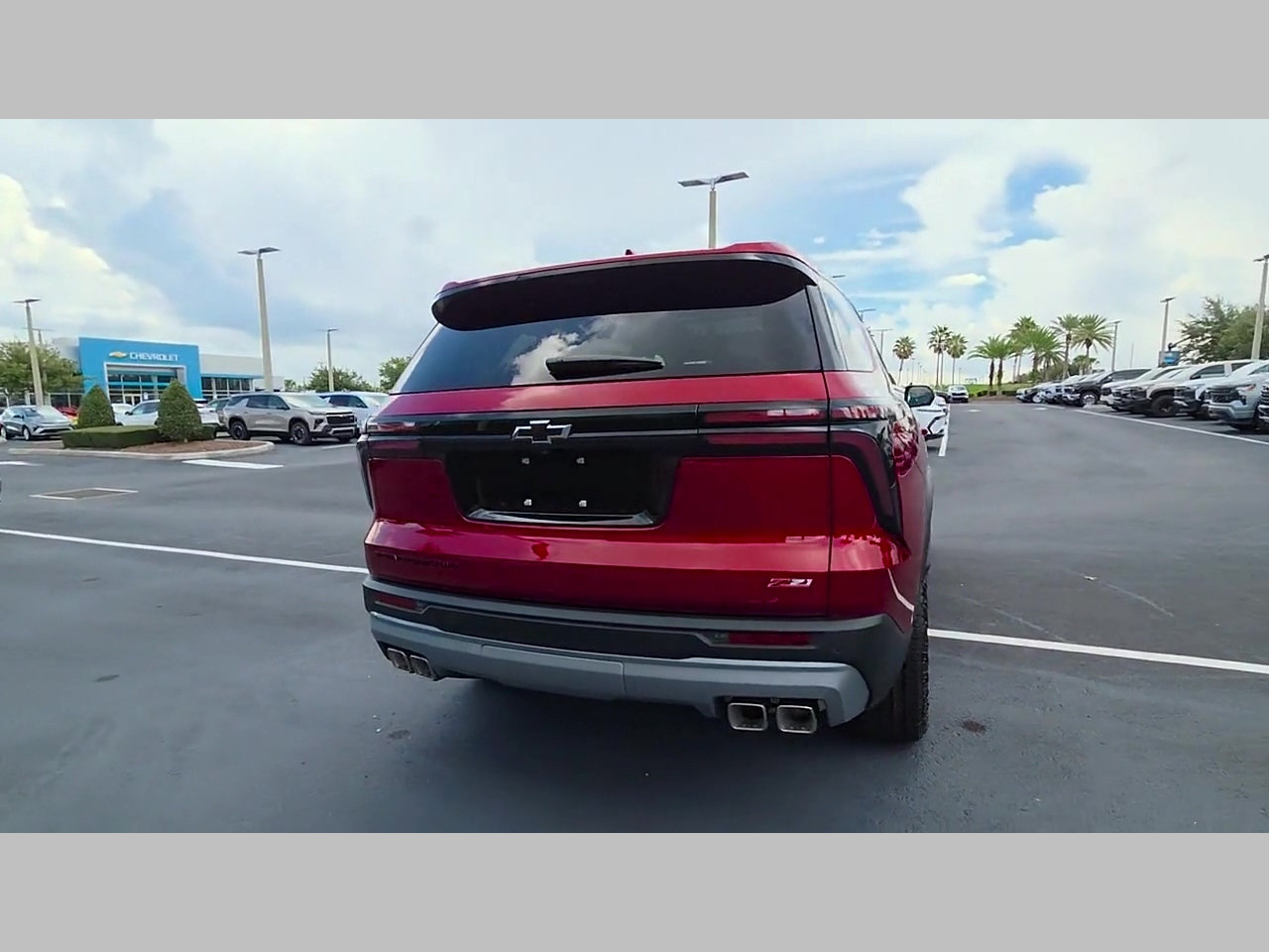 New 2026 Chevrolet Traverse Z71 w/ Driver Confidence Package AWD/4WD image 21