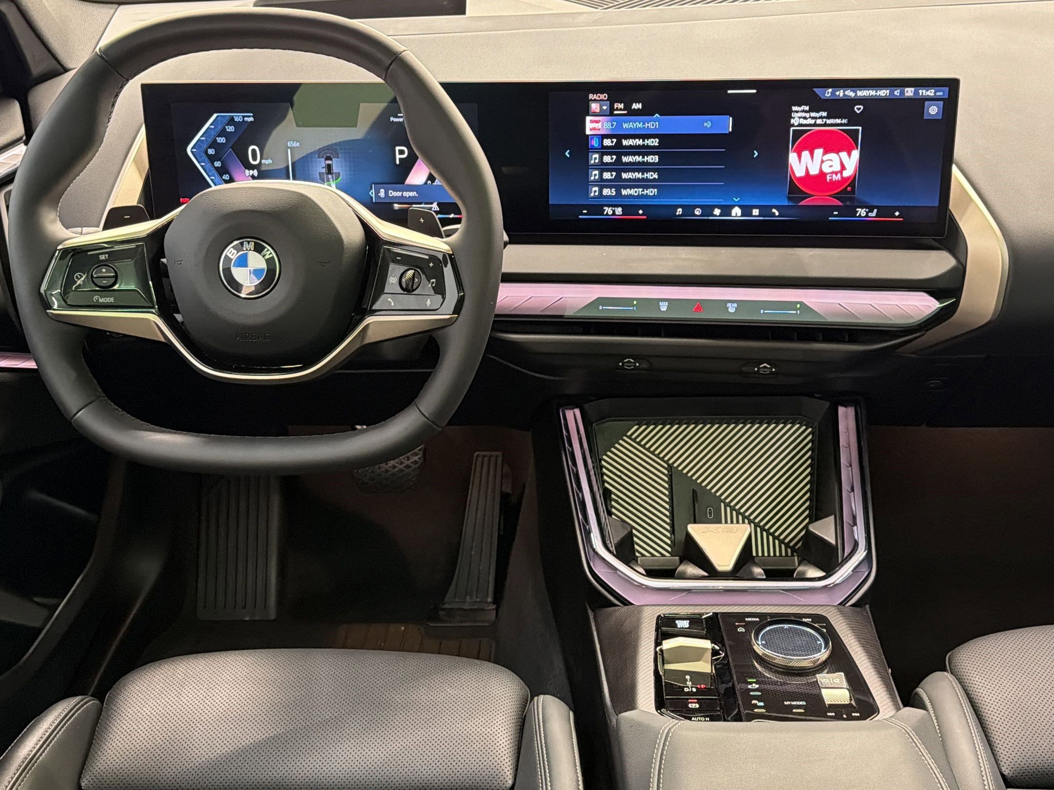 Certified 2025 BMW X3 xDrive30i w/ Premium Package image 26