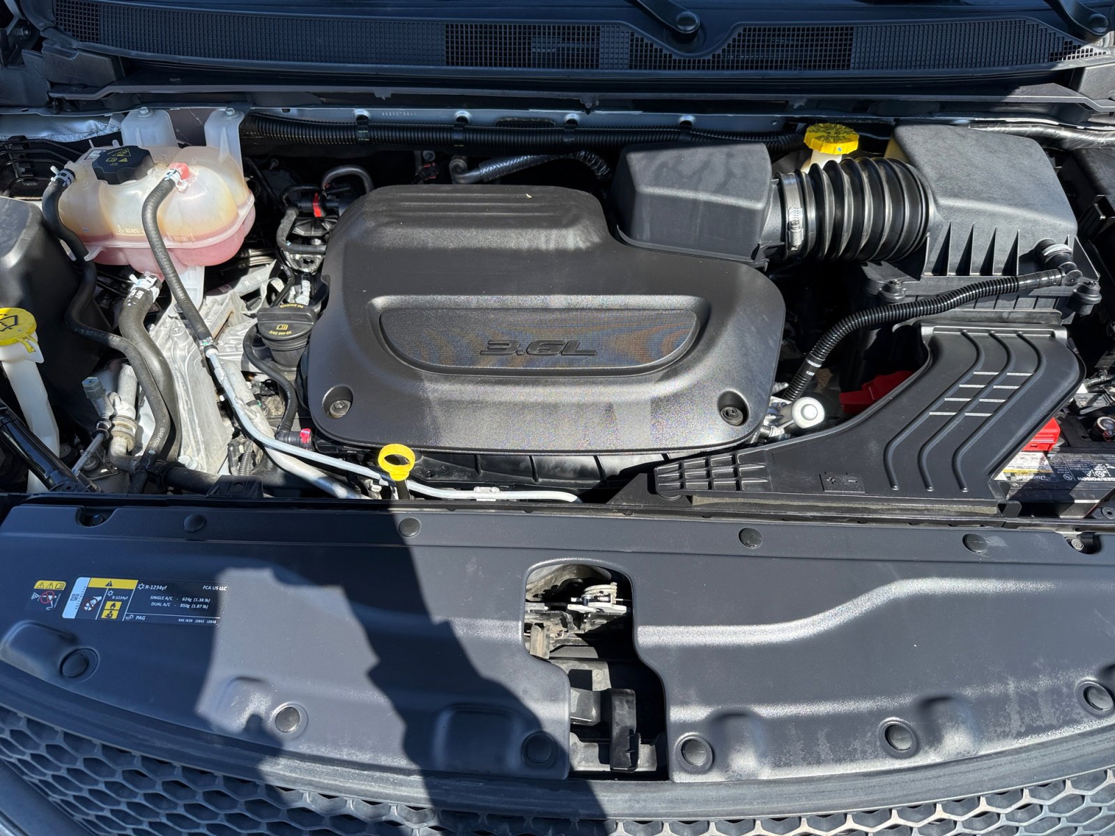 Used 2023 Chrysler Voyager LX image 20