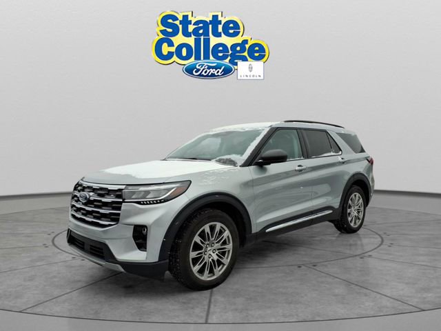 Used 2025 Ford Explorer Active w/ Active Comfort Package AWD/4WD image 5